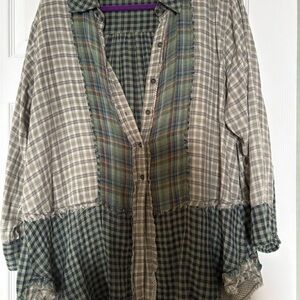 Plaid Patchwork Tunic Top in Green and Beige
